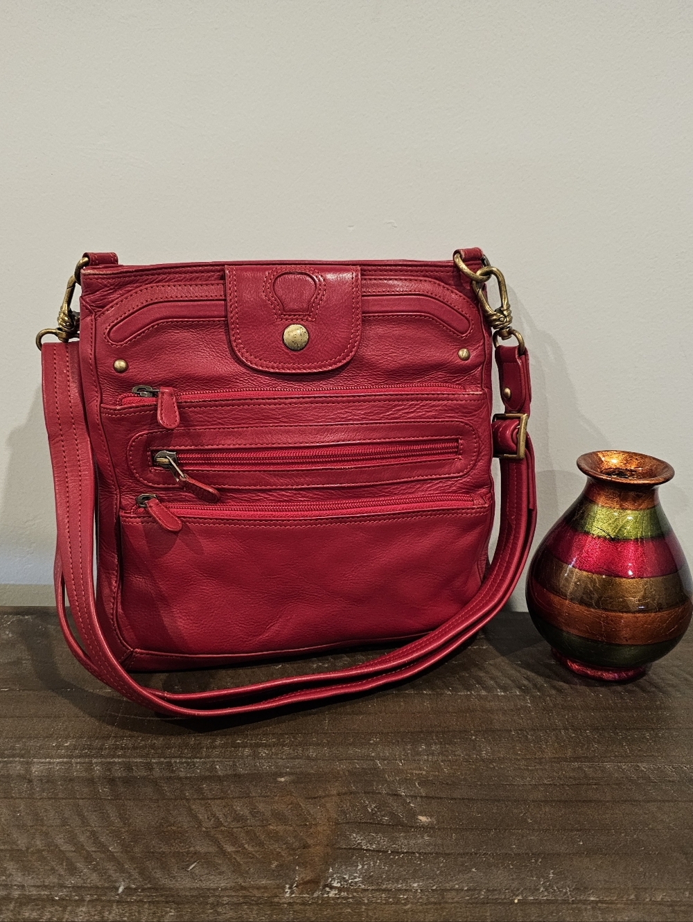 Genuine Leather Red Shoulder / Crossbody Vintage Bag by iLi New York